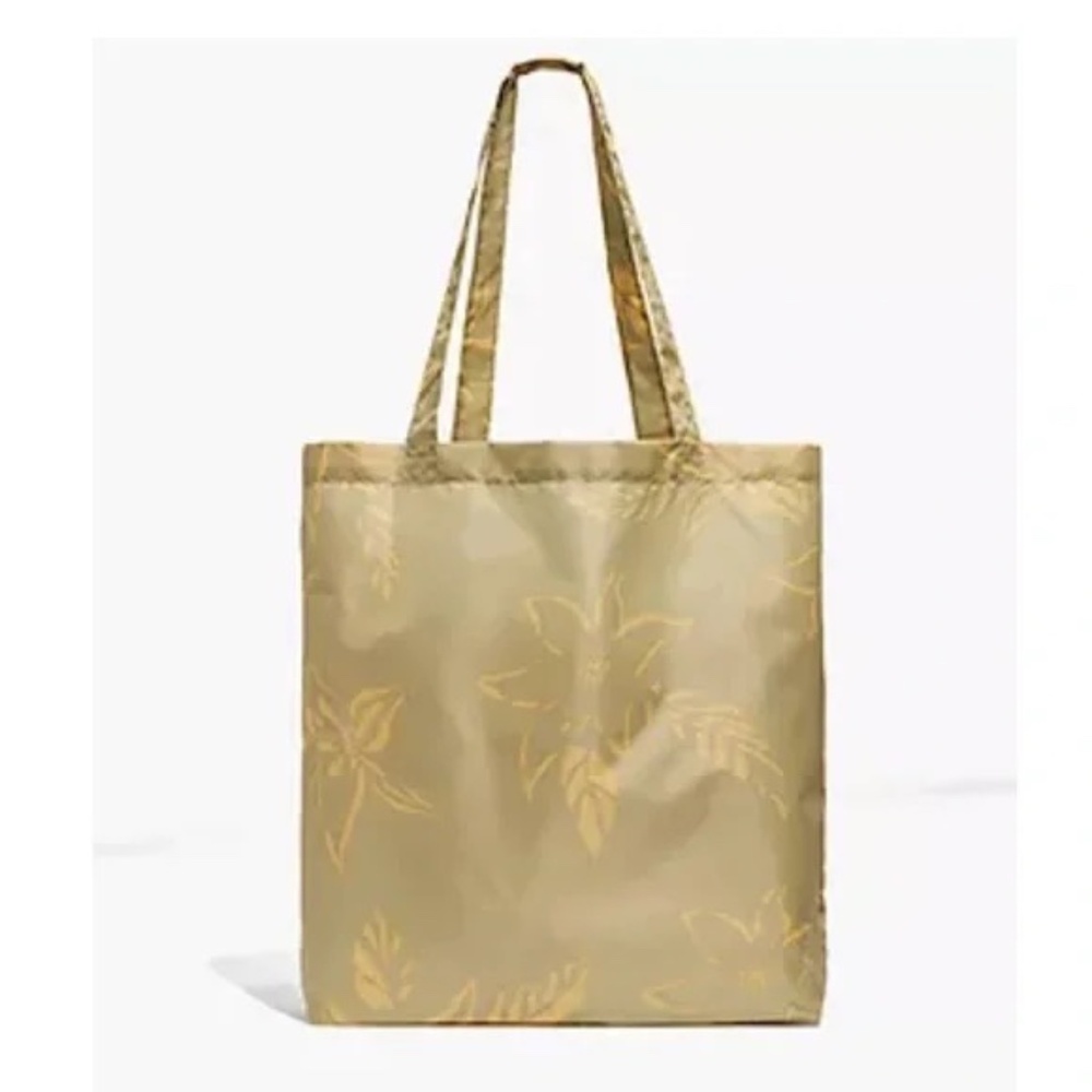 Huge Lot of New Reusable Tote Bags Free People, Lululemon, Athleta, Madewell - Picture 5 of 5